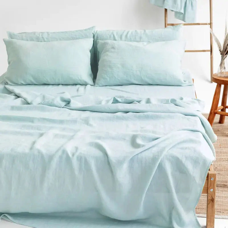 Linen bed sheets